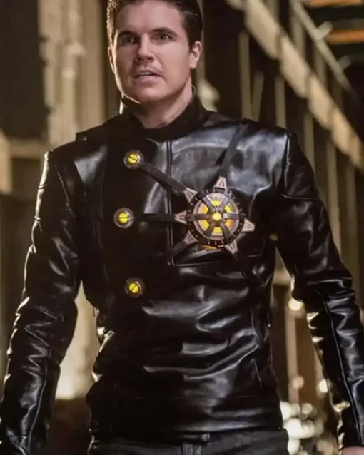Robbie-Amell-Jacket.webp